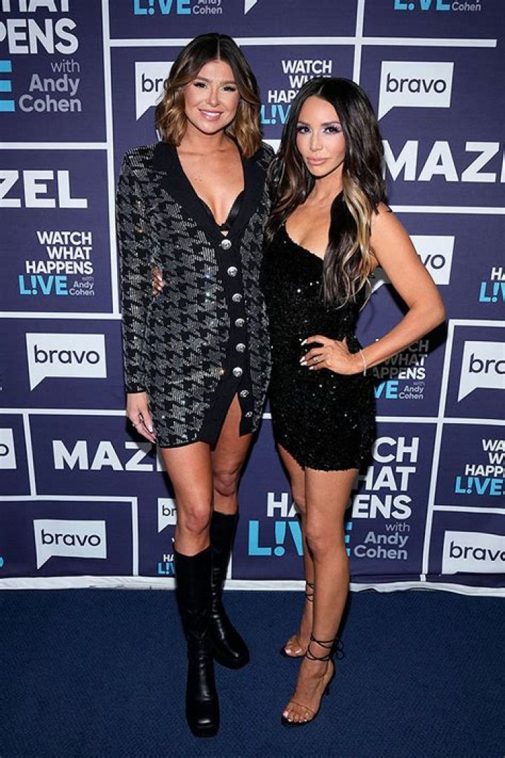 Scheana Shay Claps Back After Tom & Raquel Scandal Comparison – Hollywood Life