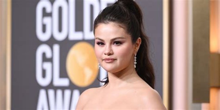 Selena Gomez Refuses To Quit Orlando Bloom After ‘Mind-Blowing Sex’