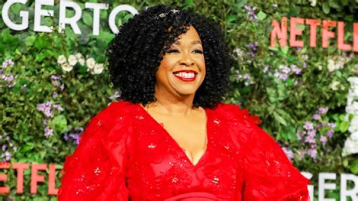 Shonda Rhimes Reveals 2 Characters She Wants Back On ‘Grey’s Anatomy’ – Hollywood Life