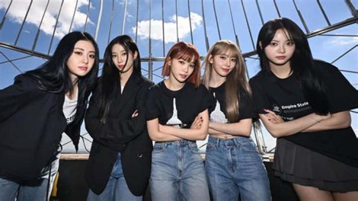 Singer Announced As K-Pop Band’s 4th Member – Hollywood Life