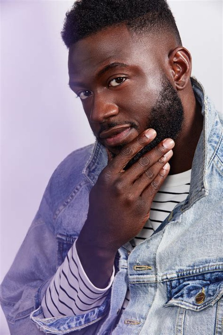 Sinqua Walls — Exclusive Portraits – Hollywood Life