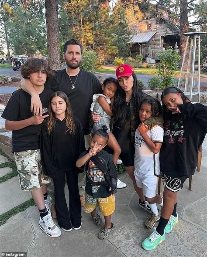 Sofia Richie Hikes With Pals, But Not Scott Disick, As She’s Spotted Out For 1st Time Since His Rehab Stint