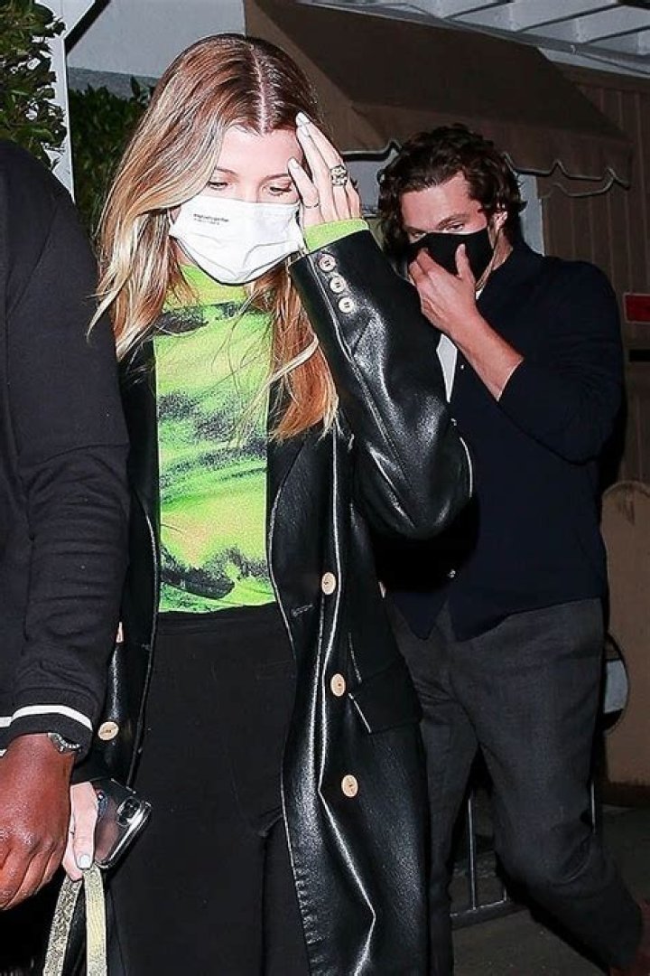 Sofia Richie & New BF Matthew Morton Enjoy Romantic Dinner Date In Santa Monica – See Pics