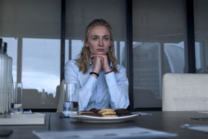 Sophie Turner Is Our Instagram Queen Of The Week: See ‘GoT’ Pics, JoBros Music Video & More
