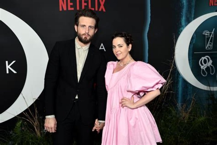 Stars Expecting First Child Together – Hollywood Life