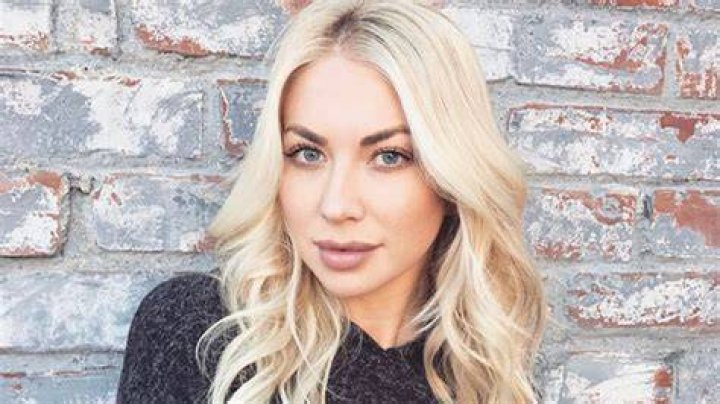 Stassi Schroeder Flaunts Breast Reduction Scars & Major Underboob — Pics – Hollywood Life