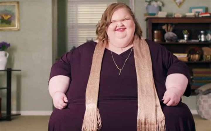 Tammy Slaton Wears Dress After Weight Loss: Photo – Hollywood Life