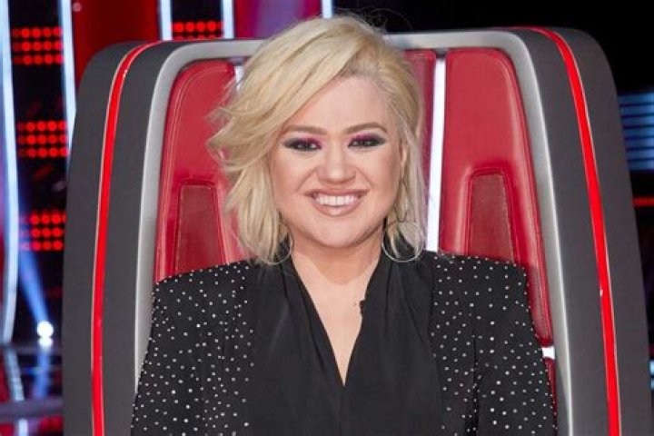 ‘The Voice’ Season 18 — Photos Of The Show – Hollywood Life