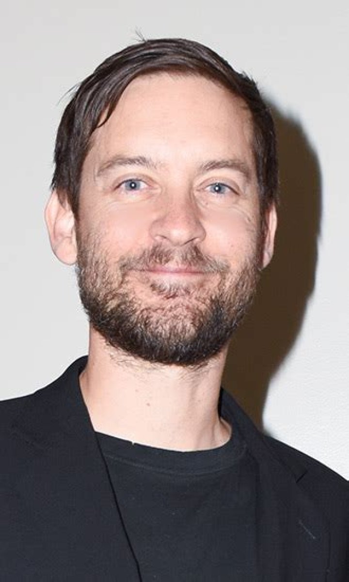 Tobey Maguire Celebrity Profile – Hollywood Life
