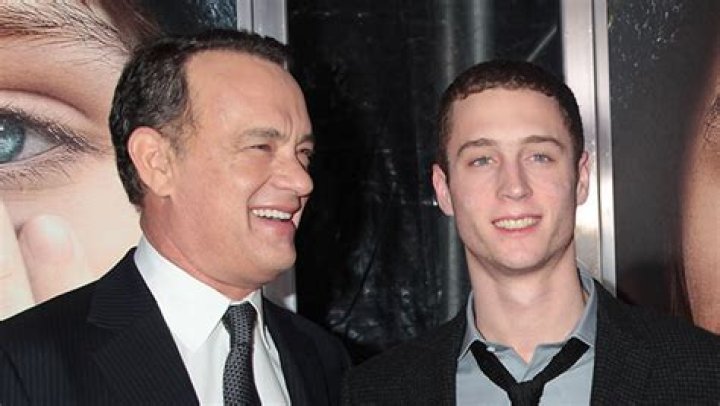 Tom Hanks’ Fans React After His Son Chet Says He Lacked ‘Role Model’ – Hollywood Life