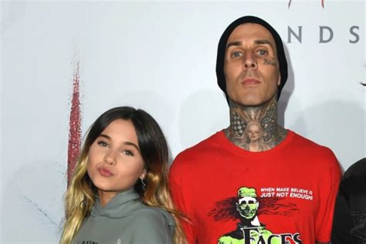 Travis Barker’s Daughter Alabama Covers His Face Tattoos With Makeup – Hollywood Life