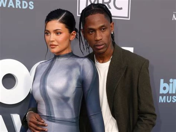 Travis Scott Responds To Kylie Jenner Cheating Rumors – Hollywood Life